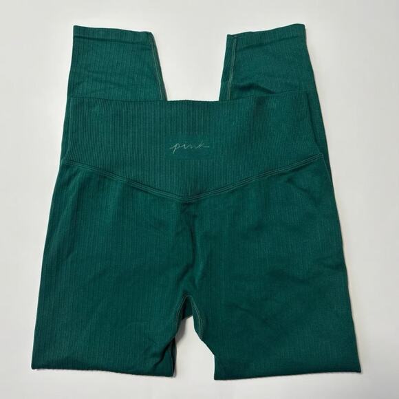 PINK Ribbed Seamless Cropped Leggings - Picture 1 of 3